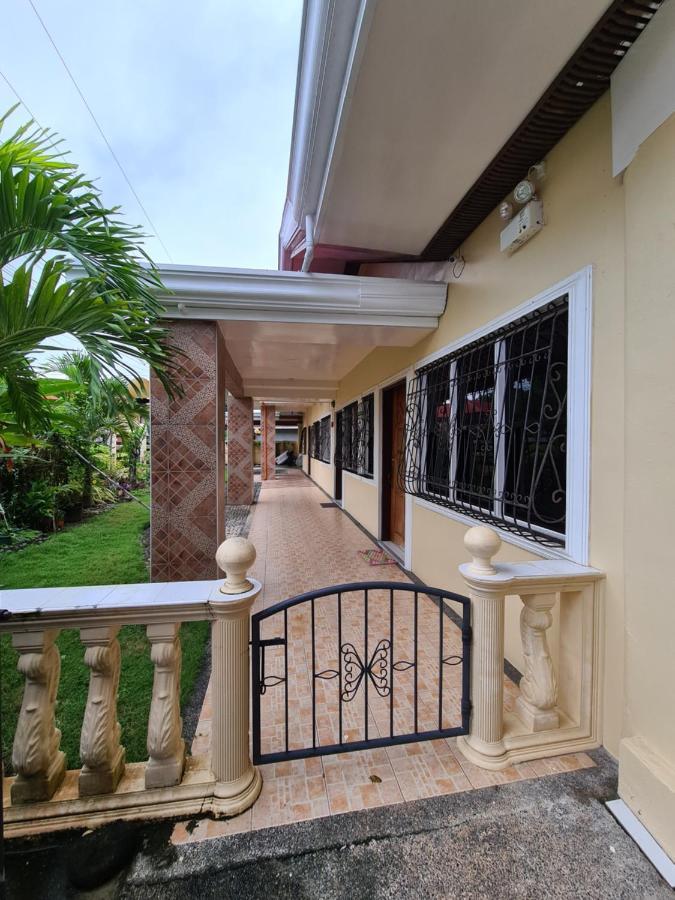 La-Familia Guest House Siquijor Eksteriør billede