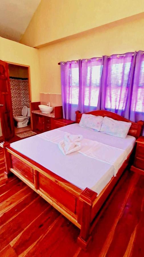 La-Familia Guest House Siquijor Eksteriør billede