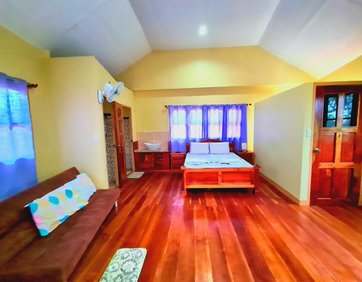 La-Familia Guest House Siquijor Eksteriør billede