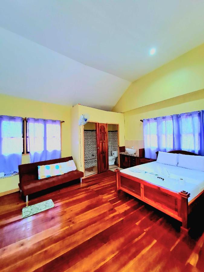 La-Familia Guest House Siquijor Eksteriør billede